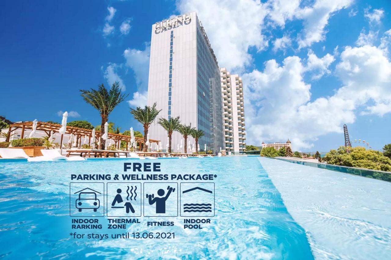 Hotel International Casino & Tower