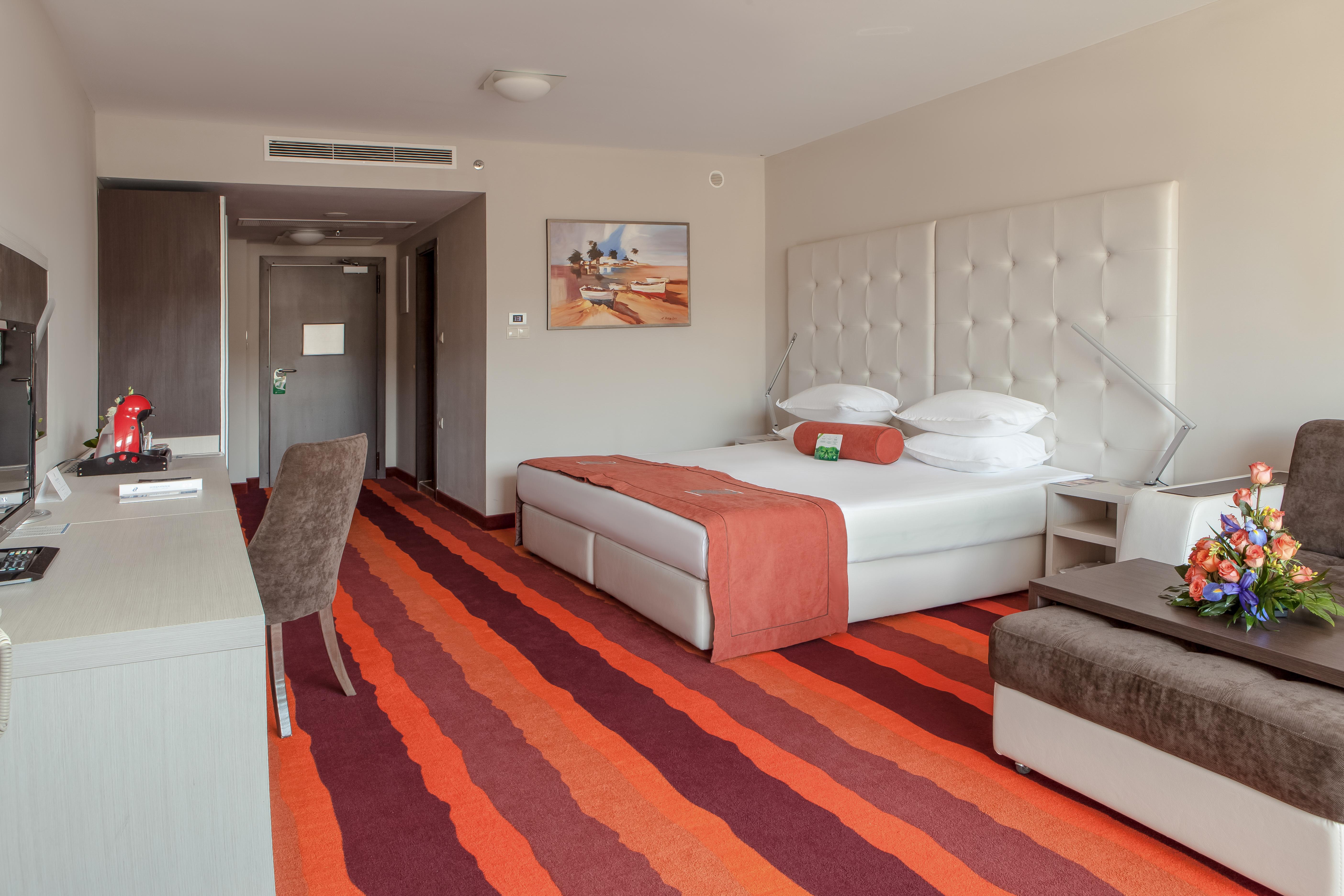International Casino & Tower Hotel Golden Sands