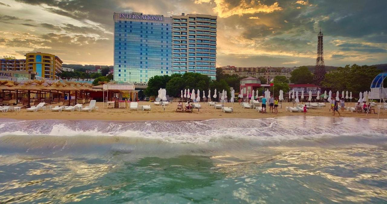 International Casino & Tower 5* Golden Sands
