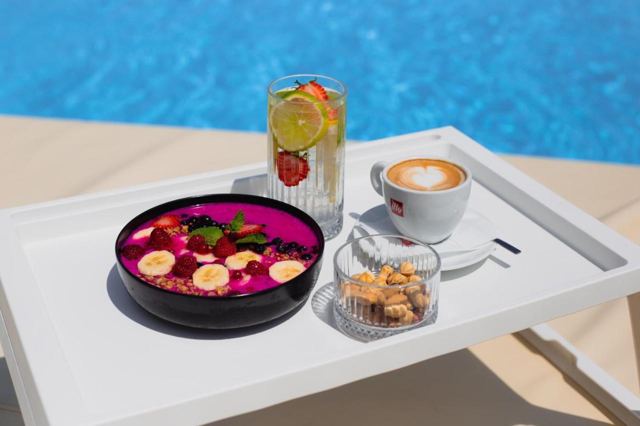 Hotel International Casino & Tower 5*